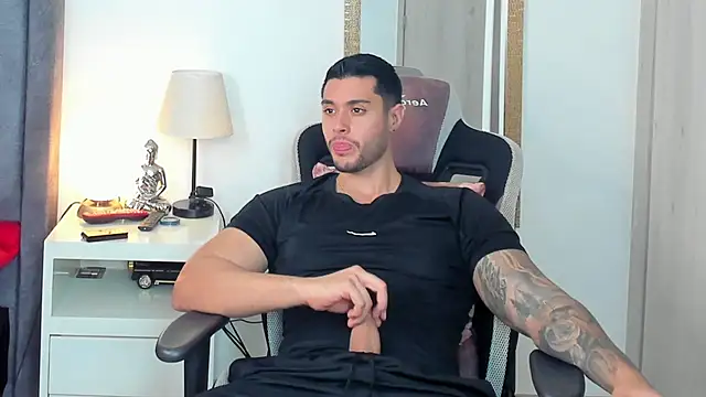 Ken mailik1 online show from 03/10/26, 09:42