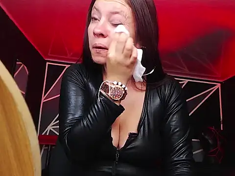 Snapshot of Liastark chatting on 10/11/25, 11:53 Liastark online show from 10/11/25, 11:53