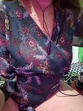Snapshot of Prinsisa_sara chatting on 06/17/26, 03:57 Prinsisa sara online show from 06/17/26, 03:57