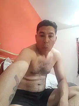 Ezeaxl online show from 11/30/25, 07:40