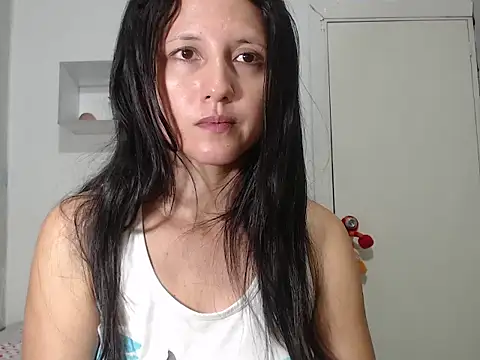 Renata Rivas online show from 01/14/26, 04:51