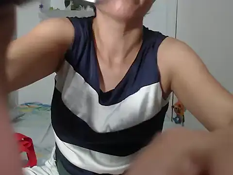 Renata Rivas online show from 02/05/26, 03:44