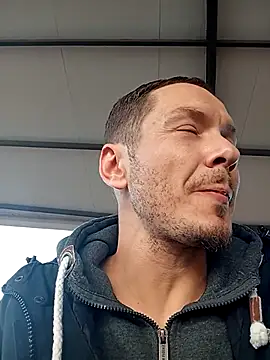 Snapshot of Graimito chatting on 02/28/26, 08:04 Graimito online show from 02/28/26, 08:04