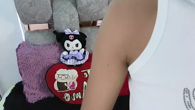 alix kitty online show from 04/20/26, 10:55