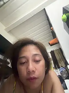 Snapshot of magandangpilipina chatting on 06/07/26, 04:55 magandangpilipina online show from 06/07/26, 04:55