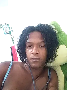 Snapshot of jgehghsAz09 chatting on 10/22/25, 01:28 jgehghsAz09 online show from 10/22/25, 01:28