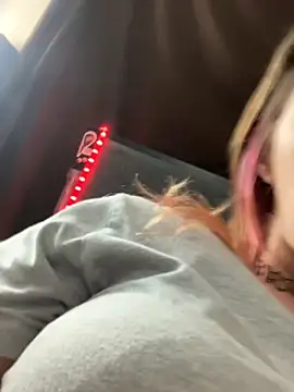 Mustbethemoney1234 online show from 10/19/25, 11:11