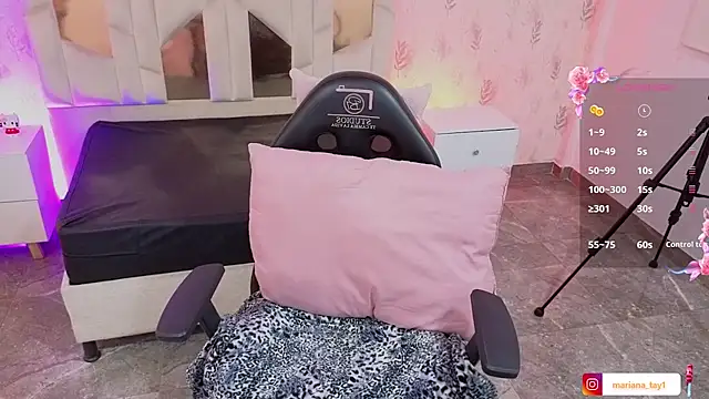 MARIANA TAY1 online show from 04/20/26, 03:20