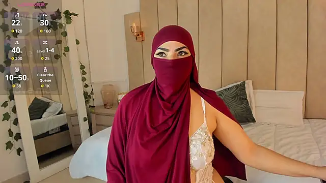  naylaa  online show from 02/10/26, 02:59