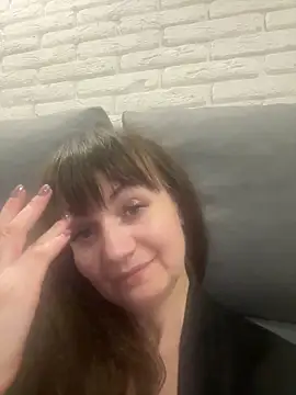 Butterfly8385 online show from 10/27/25, 08:35