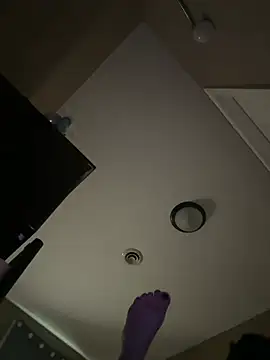 Brooklyn1987 online show from 03/31/26, 07:58