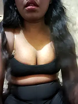 Lovely Payal online show from 10/24/25, 02:57