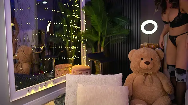 LuxenNoir online show from 01/11/26, 06:40