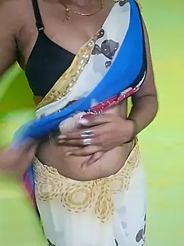 Snapshot of tamil_kanaka chatting on 05/13/26, 12:13 tamil kanaka online show from 05/13/26, 12:13