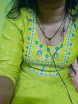 Snapshot of tamil_kanaka chatting on 05/16/26, 10:12 tamil kanaka online show from 05/16/26, 10:12