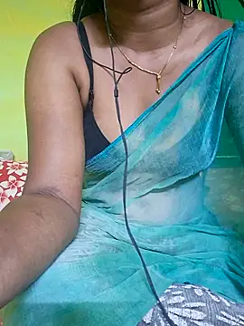 Snapshot of tamil_kanaka chatting on 05/18/26, 08:42 tamil kanaka online show from 05/18/26, 08:42