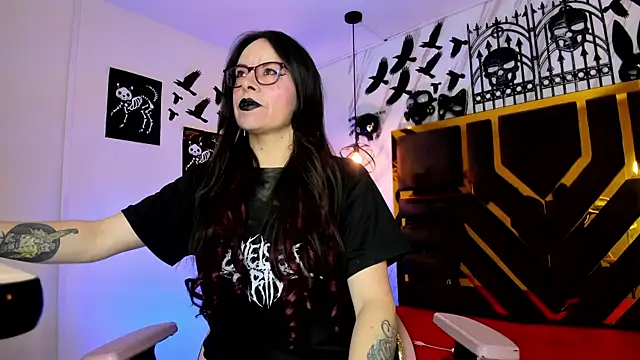 Evangelinejoness  online show from 11/06/25, 11:33