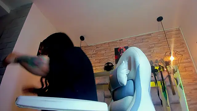 Evangelinejoness  online show from 03/20/26, 11:48