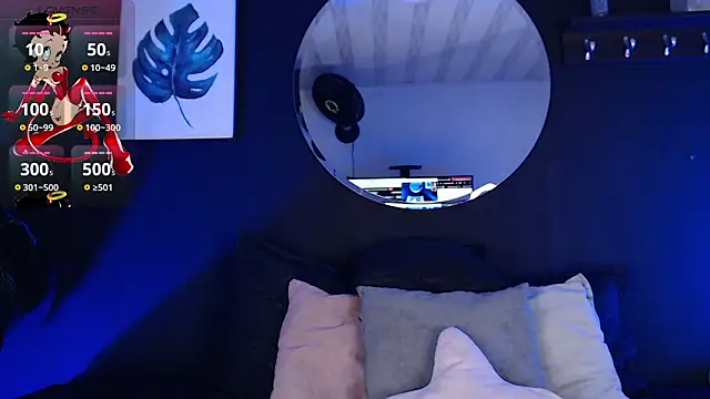 Snapshot of TamaraaRoss_ chatting on 01/14/26, 06:46 TamaraaRoss online show from 01/14/26, 06:46