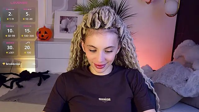 mia silkk online show from 11/01/25, 06:26