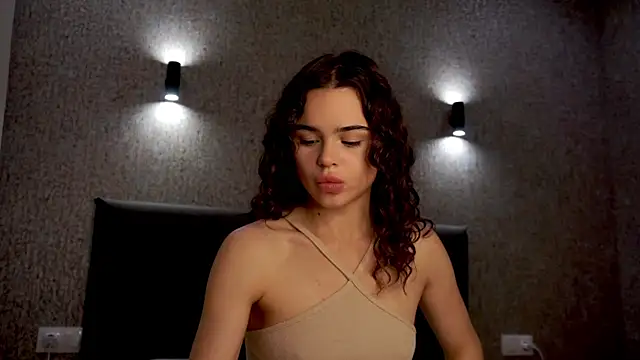 milykitty online show from 10/13/25, 01:22