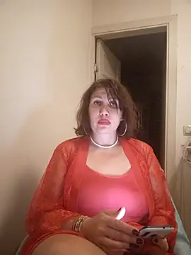 Ambika beauty online show from 10/19/25, 04:07