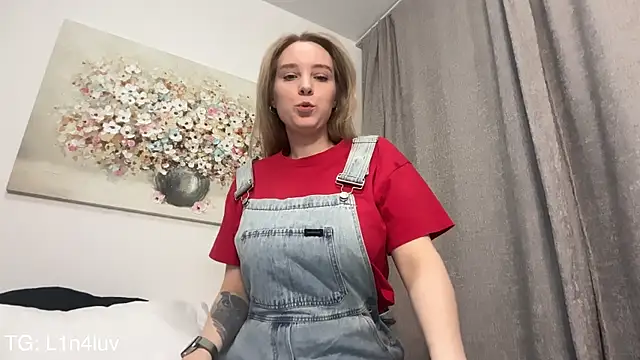 AIicaparkerc online show from 03/11/26, 06:36