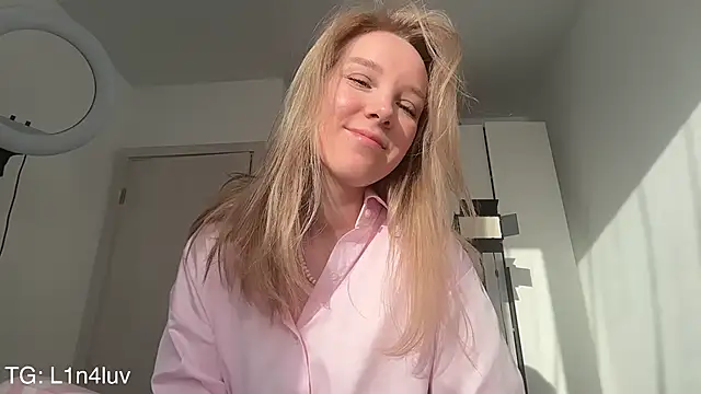 AIicaparkerc online show from 03/15/26, 02:12