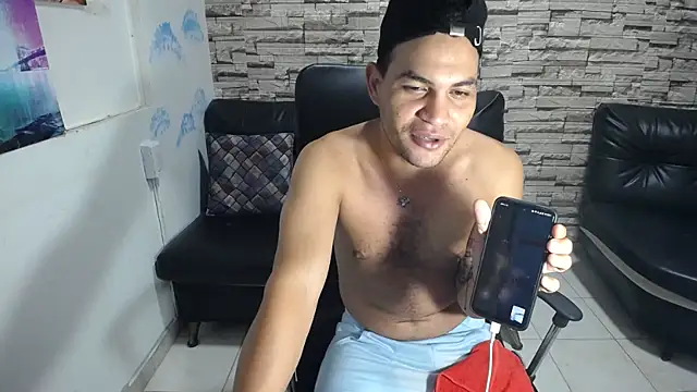 rom weasley online show from 10/15/25, 11:32