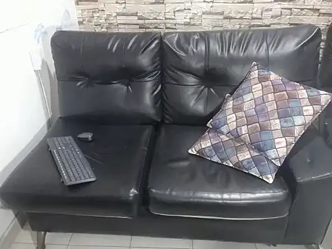 rom weasley online show from 10/25/25, 11:29