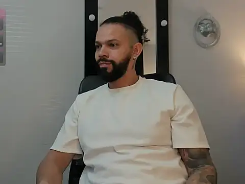 AlukardBig online show from 01/11/26, 02:33