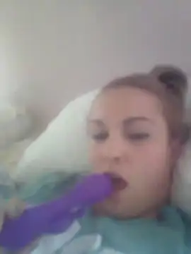 sexysiren93 online show from 10/15/25, 09:15