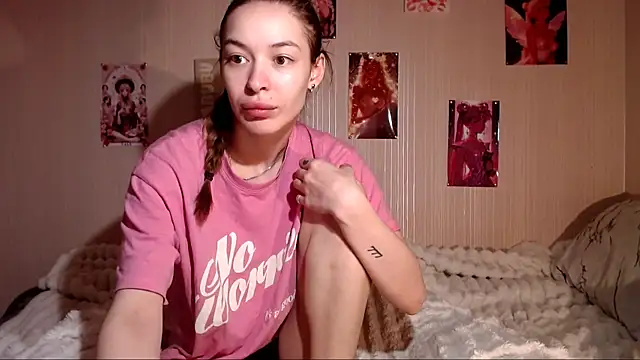 Daphne Darkthorn online show from 04/11/26, 11:03