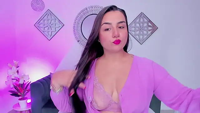 Gabriella evans  online show from 10/14/25, 11:44