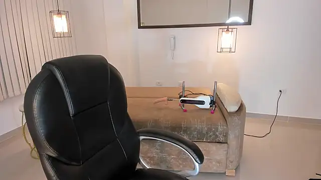 Gabriella evans  online show from 02/20/26, 06:26