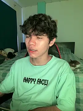 Im Camii online show from 11/13/25, 04:06