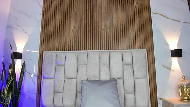 Sassha ferrer online show from 02/09/26, 06:45