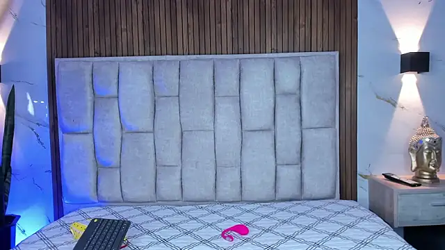 Sassha ferrer online show from 02/11/26, 06:02