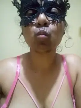 Expose Queen online show from 01/14/26, 06:24