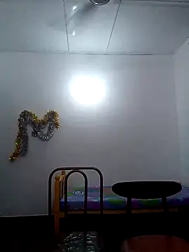 Snapshot of Expose_Queen chatting on 07/11/26, 05:48 Expose Queen online show from 07/11/26, 05:48