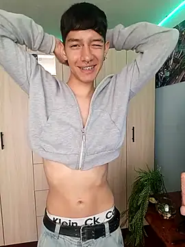 heyy noah11 online show from 11/06/25, 06:42