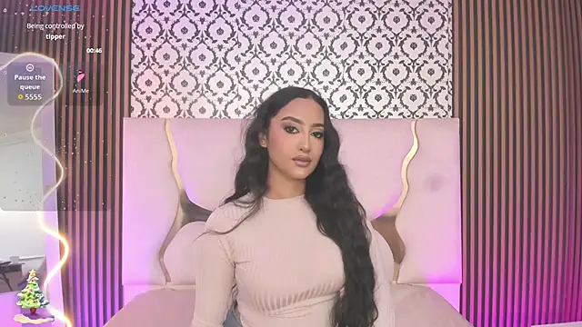 BEELLA TAY1 online show from 11/17/25, 08:03