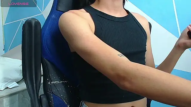 isabellaqueens online show from 04/15/26, 11:27