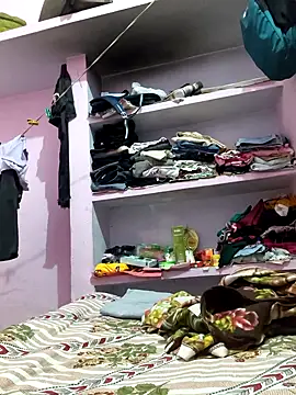 Lovely Shanayaa online show from 10/13/25, 05:07