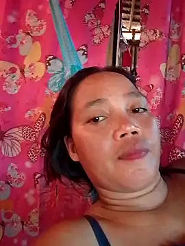 sweet lara33 online show from 11/11/25, 08:03