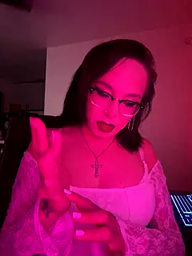 MiniMonroe online show from 10/17/25, 07:33