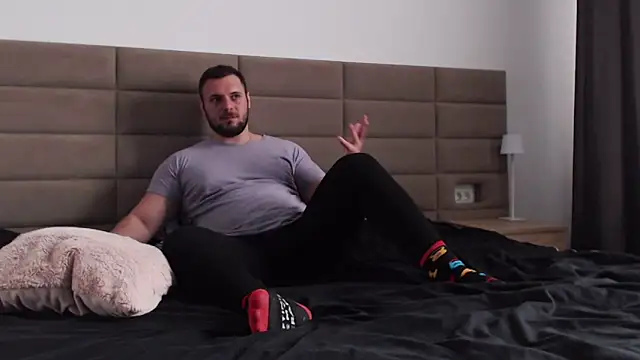 BriannSmith online show from 04/01/26, 09:54