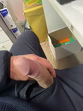 AlexGogo23 online show from 03/13/26, 06:03