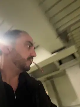 AlexGogo23 online show from 04/21/26, 04:19