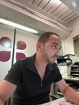 AlexGogo23 online show from 04/27/26, 12:47